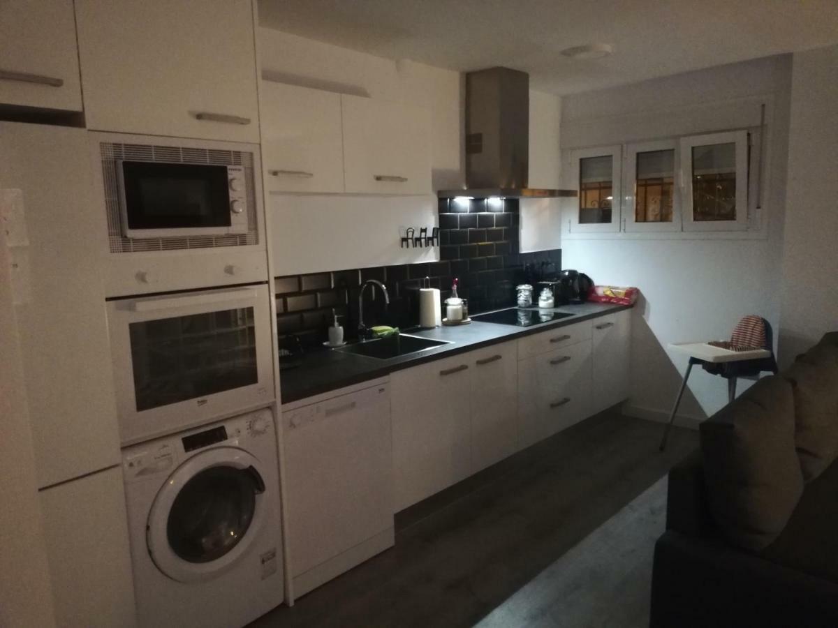 Brand New Charming Apartment Next To The River Siviglia Esterno foto