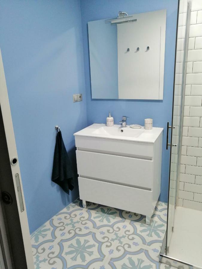 Brand New Charming Apartment Next To The River Siviglia Esterno foto